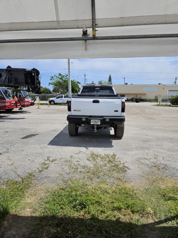 2007 Ford F-250 XL - Image 5